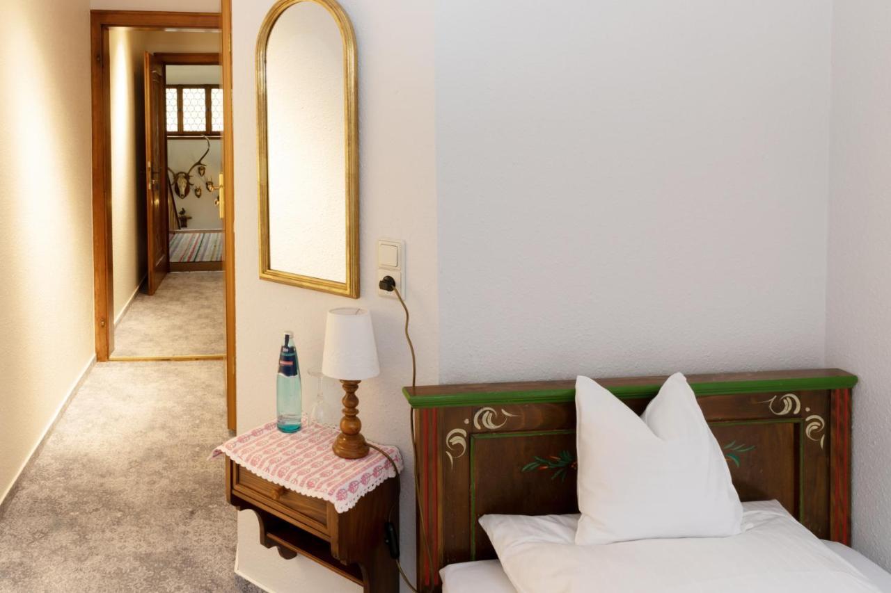 גלוטרטל Hotel Gasthaus Adler מראה חיצוני תמונה